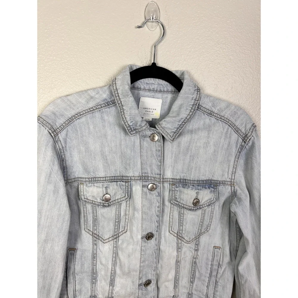 American Eagle Jean Jacket Womens Size Small‎ Light Wash Denim
